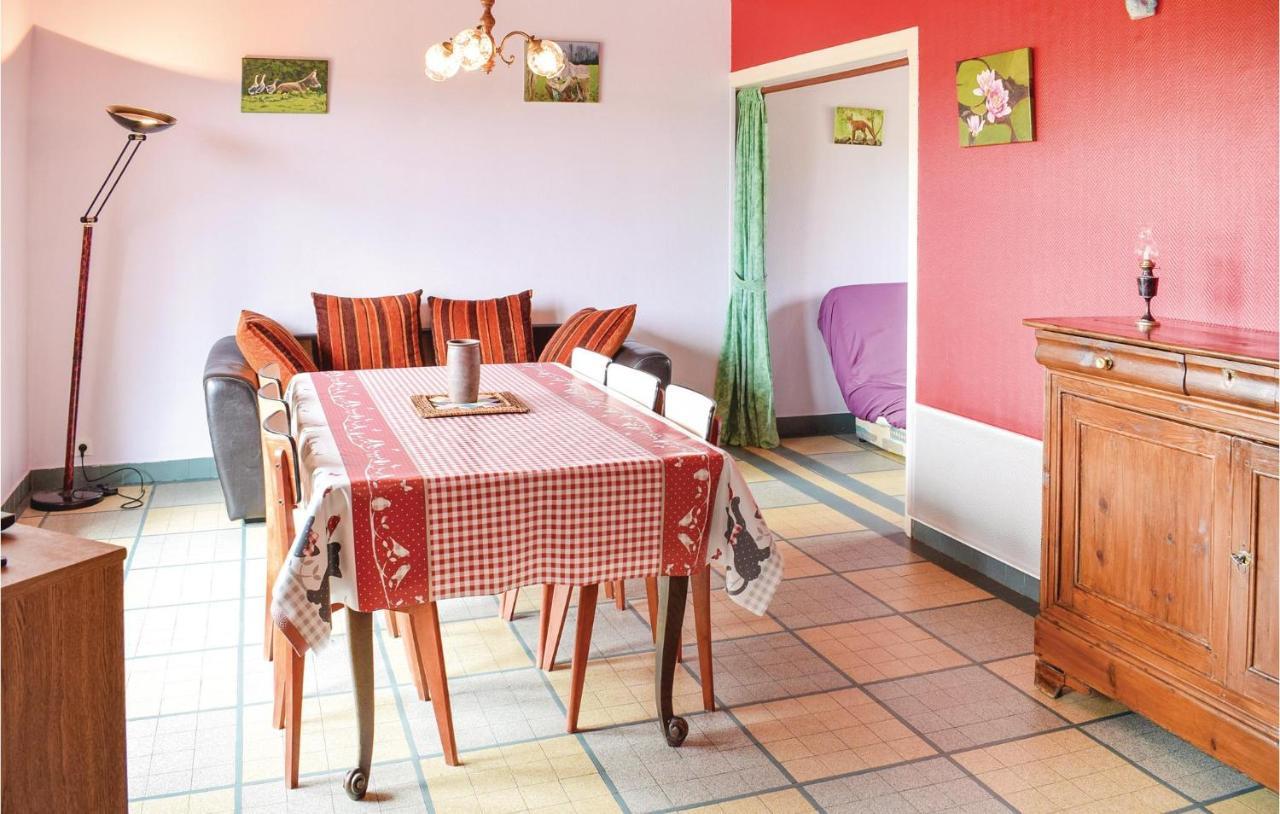 Holiday Home In Montsernelle Lithaire Luaran gambar